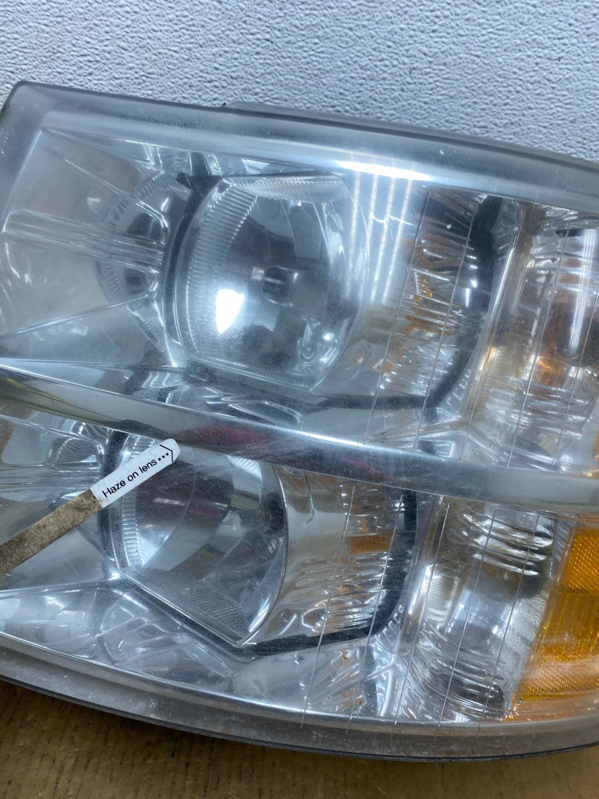 2007 to 2014 Chevrolet Silverado Left Driver Lh Side Headlight AD9321 DW4