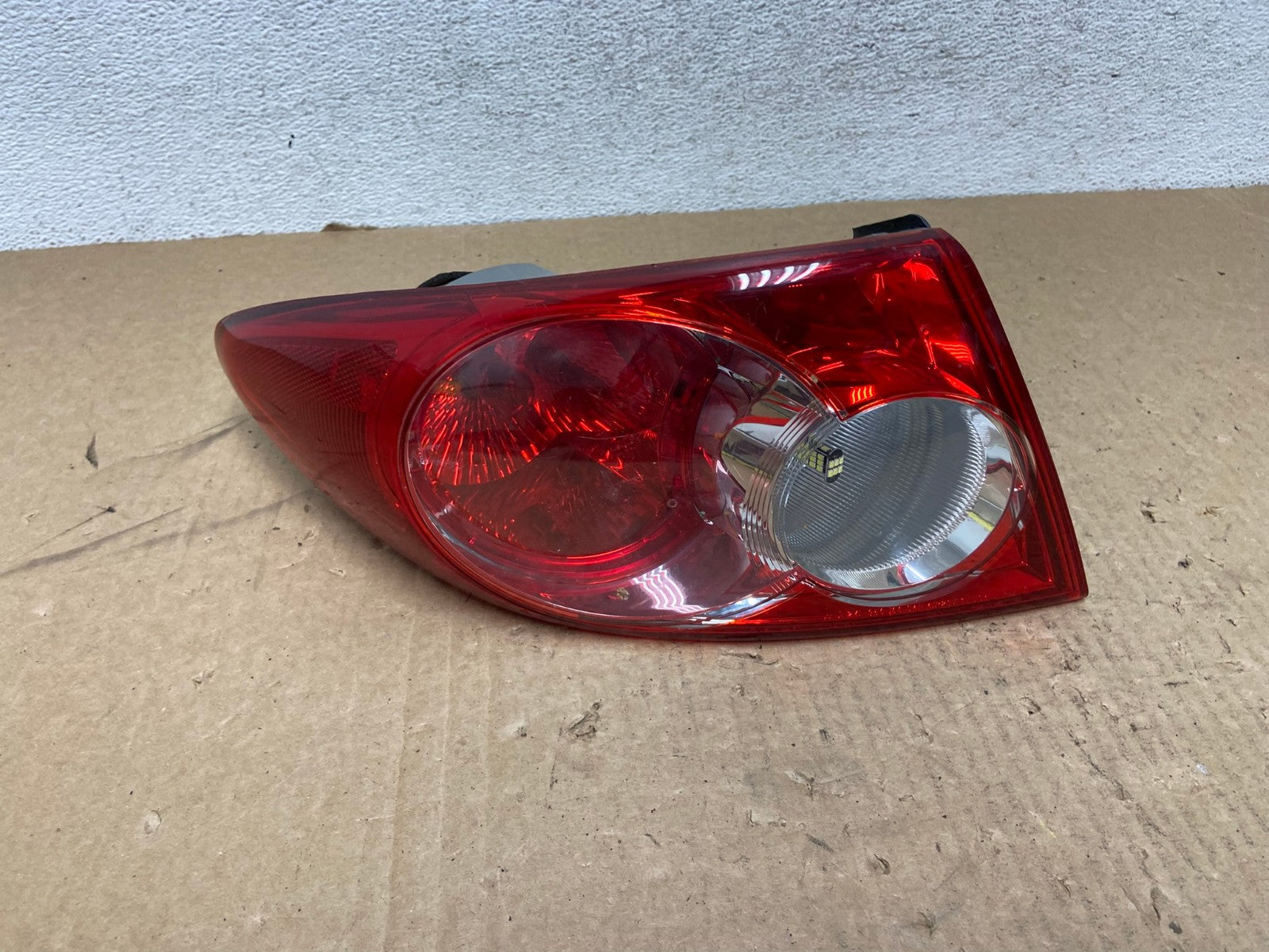 2003 - 2005 Mazda 6 Left Driver LH Side Tail Light AG1057 LK0