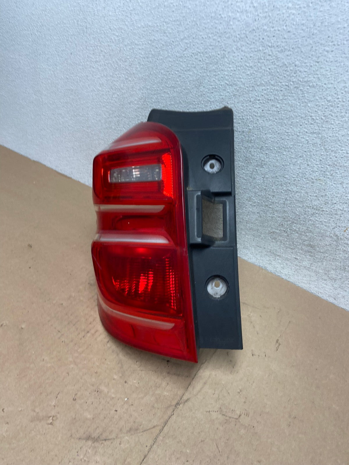 2016 to 2017 Chevrolet Equinox Left Driver Lh Side Tail Light AG4638 LK1