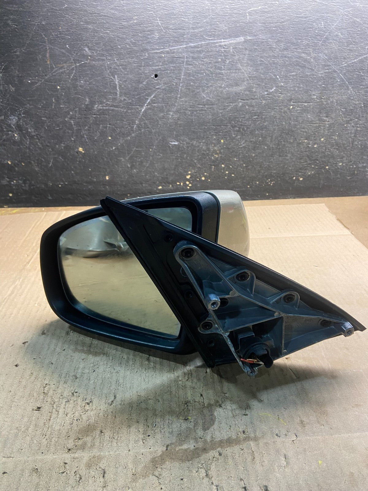 2007 to 2013 BMW X5 Left Driver LH Side View Door Mirror Oem Y7682 MS9