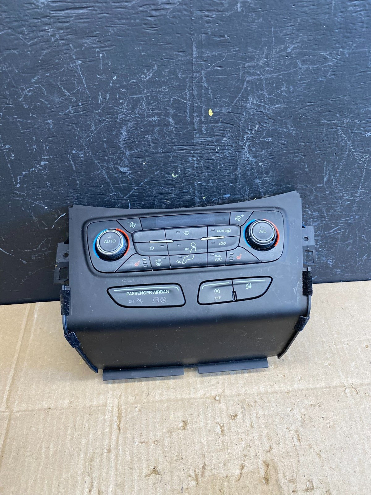 2017 to 2019 Ford Escape Ac Heater Climate Control Temperature Oem AC4571 DG0