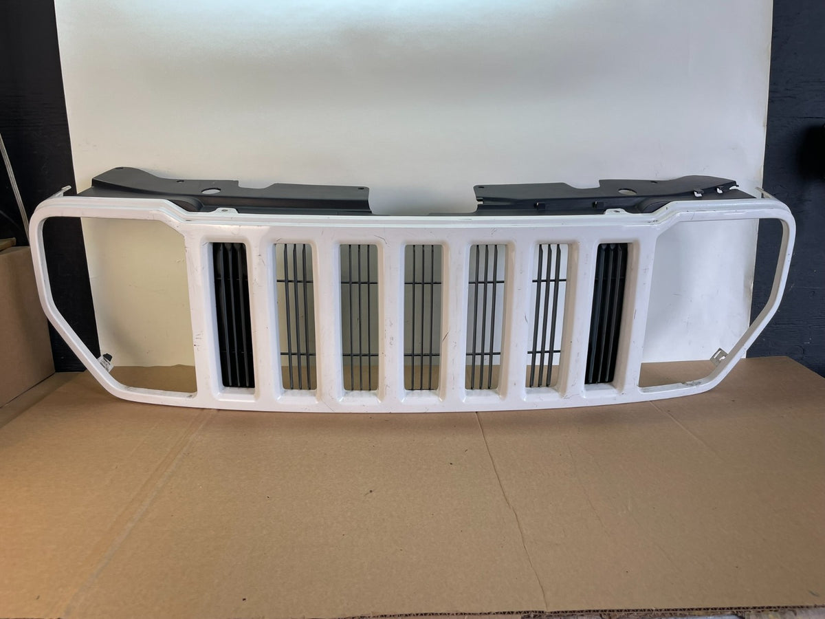 2008 2009 2010 2011 2012 Jeep Liberty Front Upper Grill Grille AH6054 DG0