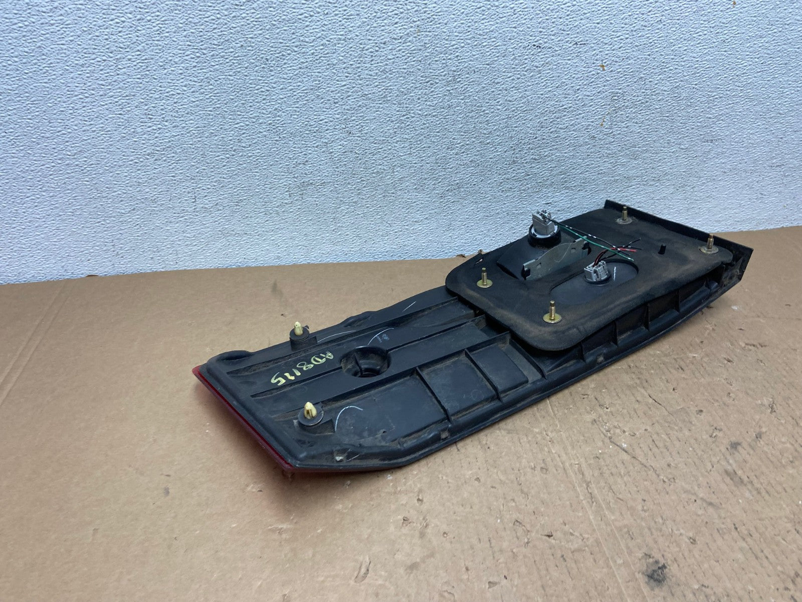 1999 2000 2001 Honda Odyssey Right Passenger RH Tail Light Inner AD8115 LK4