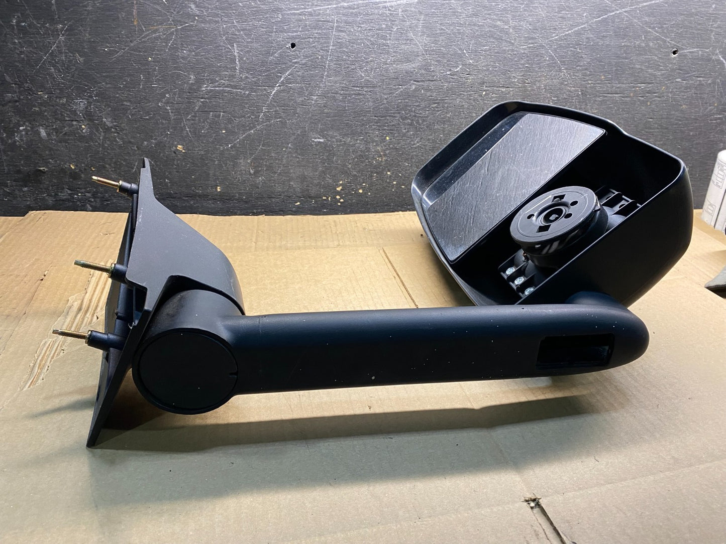 2005 Chevrolet Express G3500 G4500 Right Passenger RH View Mirror Y3554 MS2