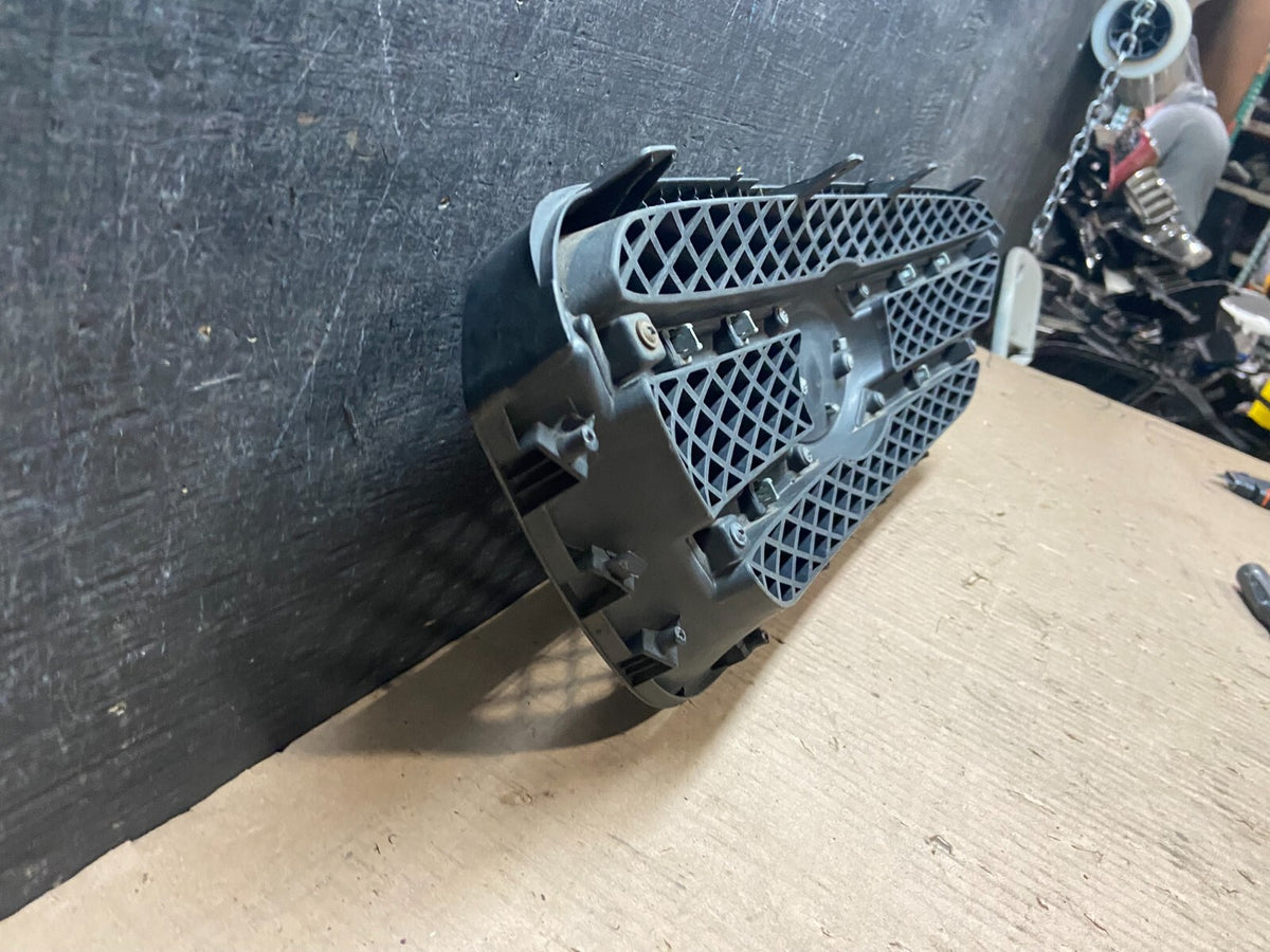 2007 to 2011 Kia Rondo Front Upper Grill Grille i3594 PS8