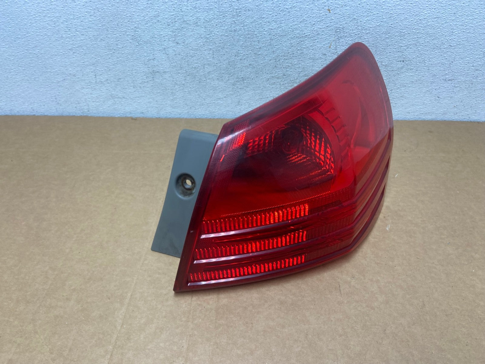 2008 to 2015 Nissan Rogue Right Passenger Rh Side Tail Light AD5291 LK2