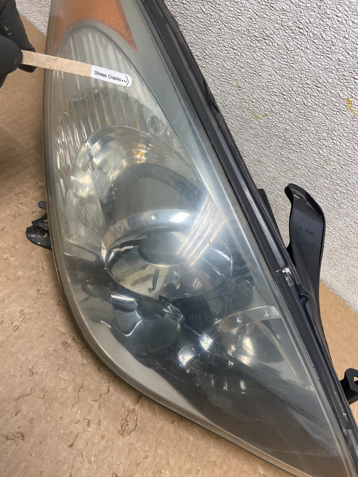 2004 2005 2006 Toyota Solara Halogen Headlight Right Passenger Side Y8738 DW4