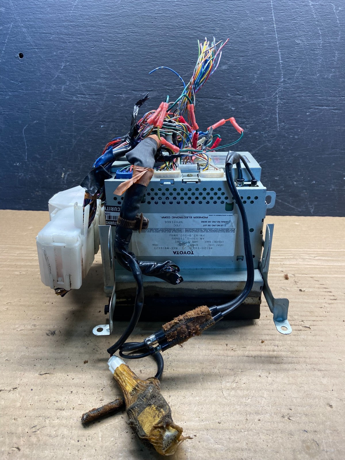 1992 to 1994 Lexus SC300 Climate Control Radio Receiver ae4666 DG4