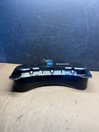 2003 to 2005 Chevrolet Tahoe Speedometer Instrument Cluster AF94685