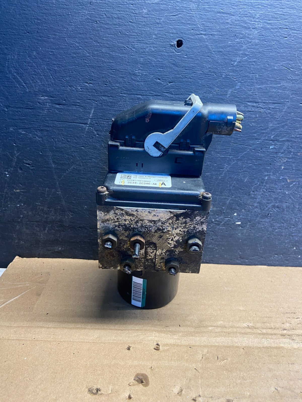 2005 2006 2007 Ford F250 F350 SD ABS Anti Lock Brake Pump Module ae2453 DG2