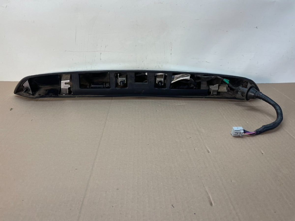 2013 to 2017 Chevrolet Traverse Liftgate Trunk Chrome Molding W/Camera AH6435 DG4