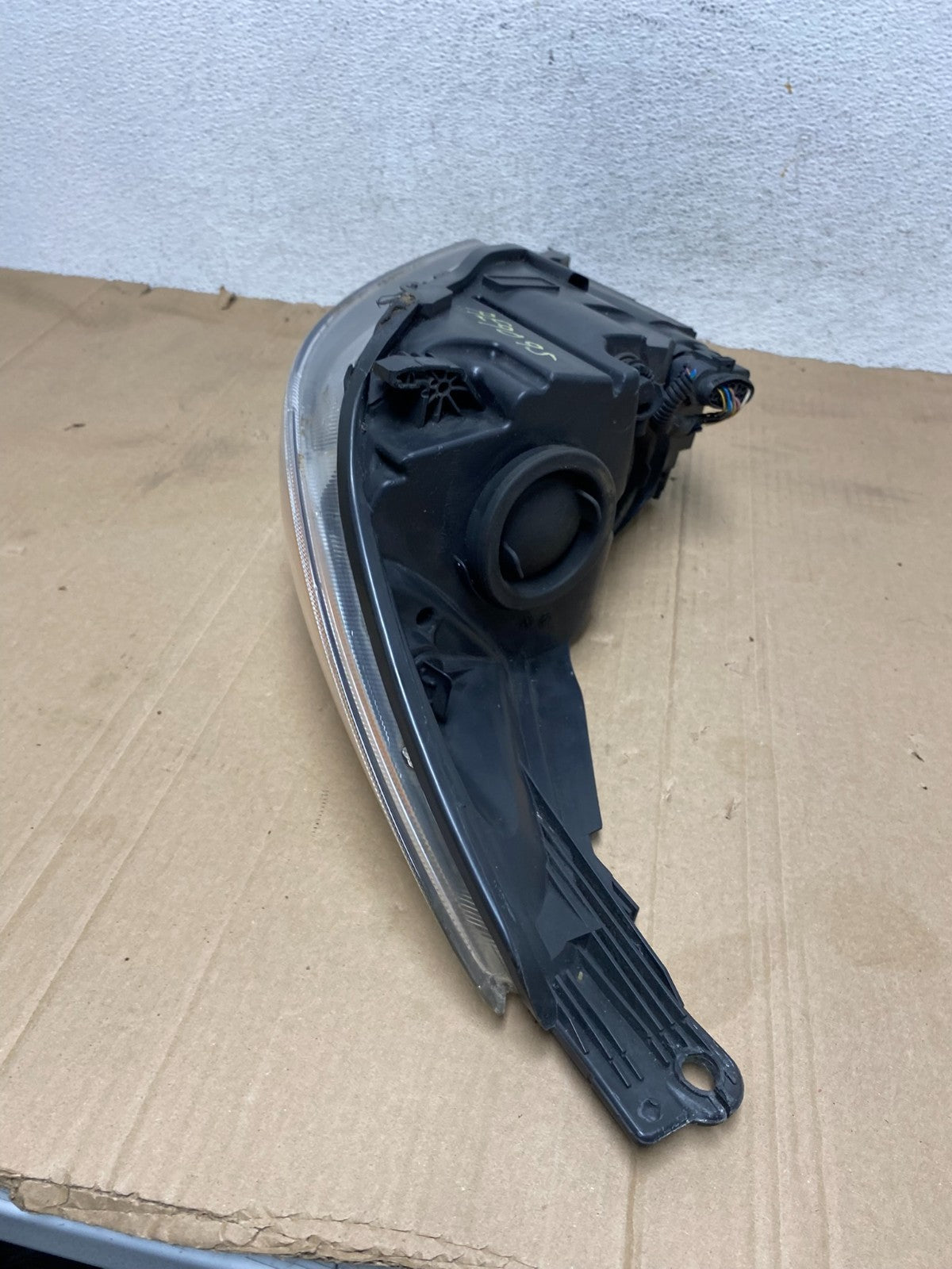 2015-2017 Ford Focus Right Passenger Rh Side Halogen Headlight AE9095 DW7