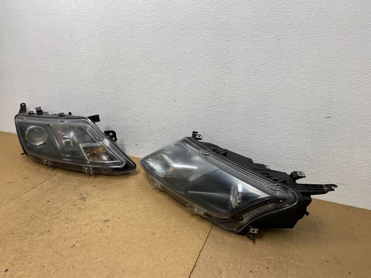 2010 2011 2012 Ford Fusion Left+Right Headlights Halogen OEM AC3625 DW1