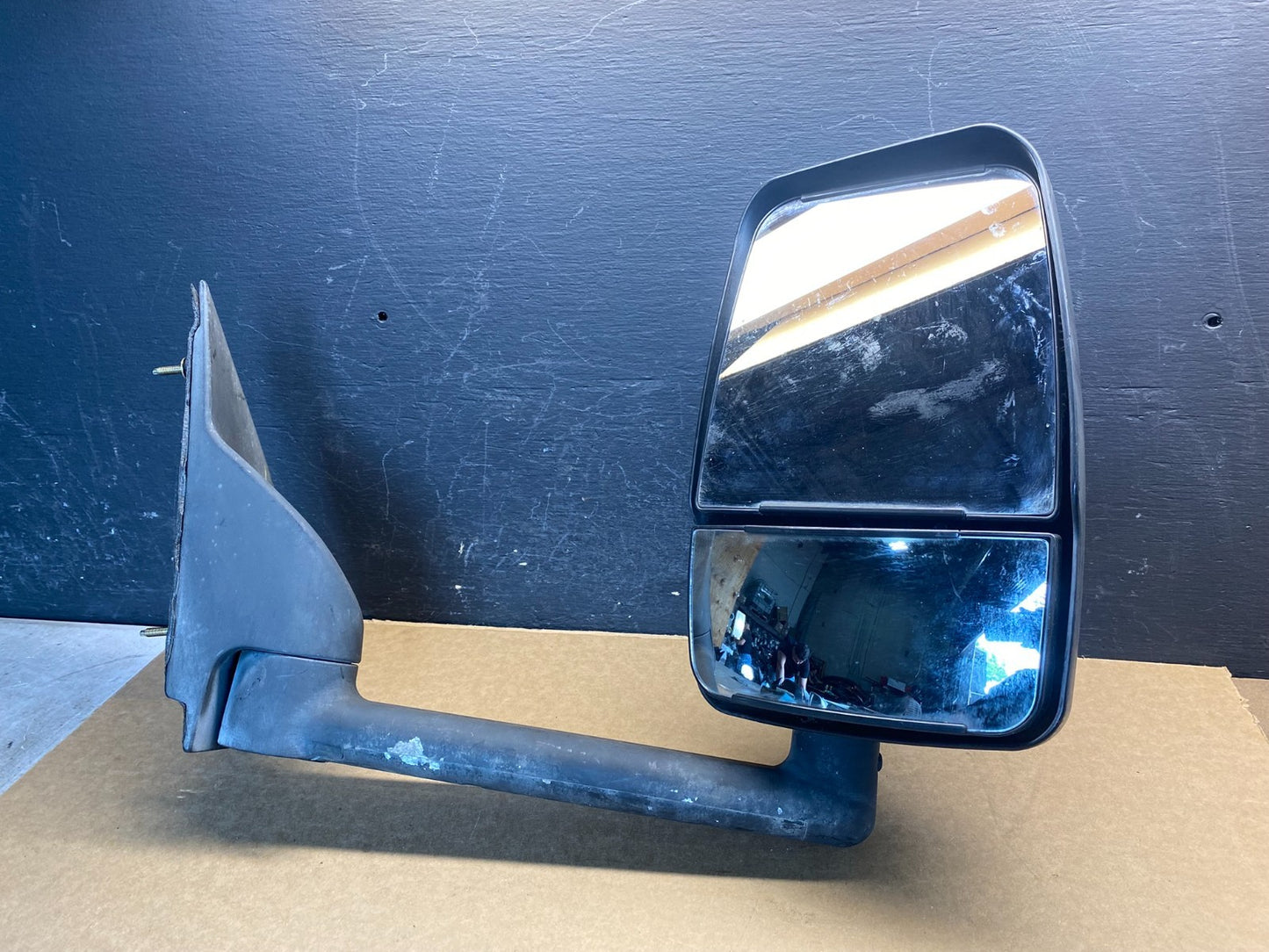 2003 2008 Chevrolet Express Savana Right Passenger RH Door View Mirror AD9855 DG7
