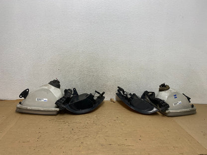 2001-2004 Toyota Sequoia Left+Right Side Halogen Headlights DEPO AG8323 DW8