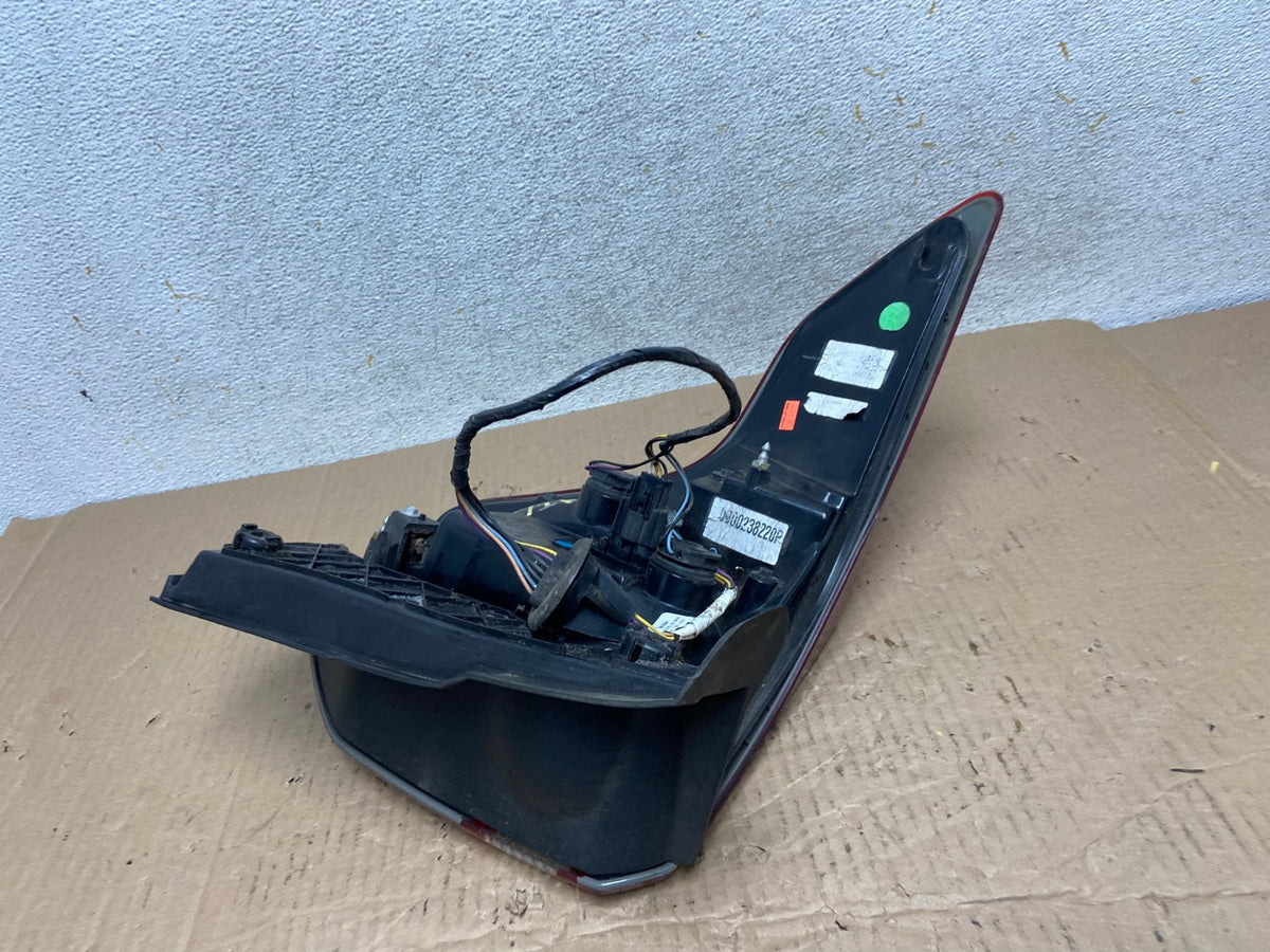2016 -2019 Ford Explorer Right Passenger Side Rh Tail light AI1320 LK4