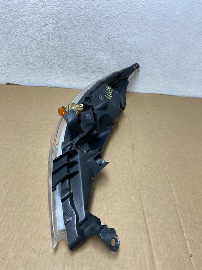 2011-2014 Nissan Juke Turn Signal Headlight Left Driver LH Halogen AG1977 DW5