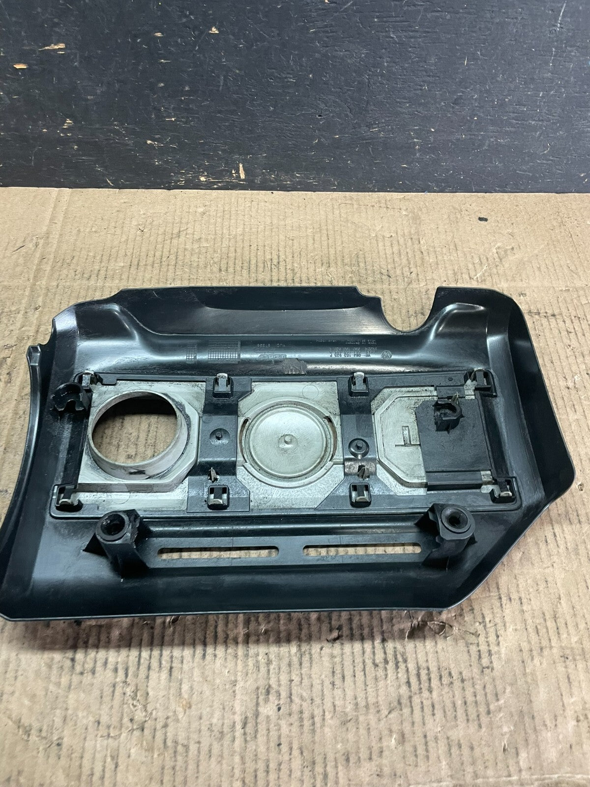 2005-2010 Volkswagen Mk5 2.0 TSI Passat Jetta Engine Cover M9125 PS4