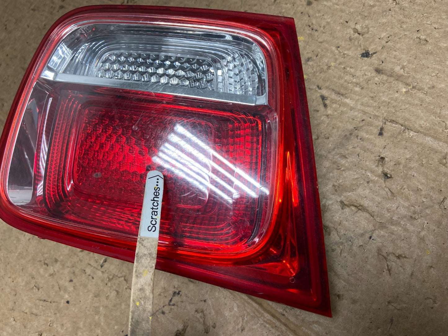 2013-2016 Chevrolet Malibu Left Driver LH Inner Tail Light AA4143 DW3
