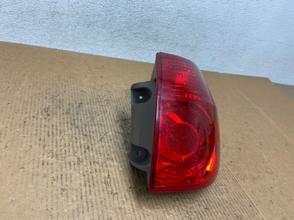 2006 - 2010 Toyota Sienna Right Passenger Side Tail Light AE1637 LK2