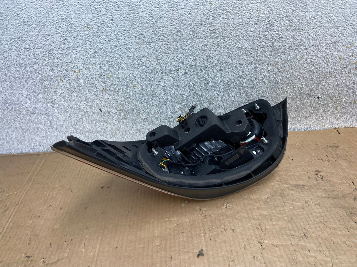 2008 2009 2010 BMW 5 525i 530i Left Driver Lh Tail Side Light AI8270 LK3