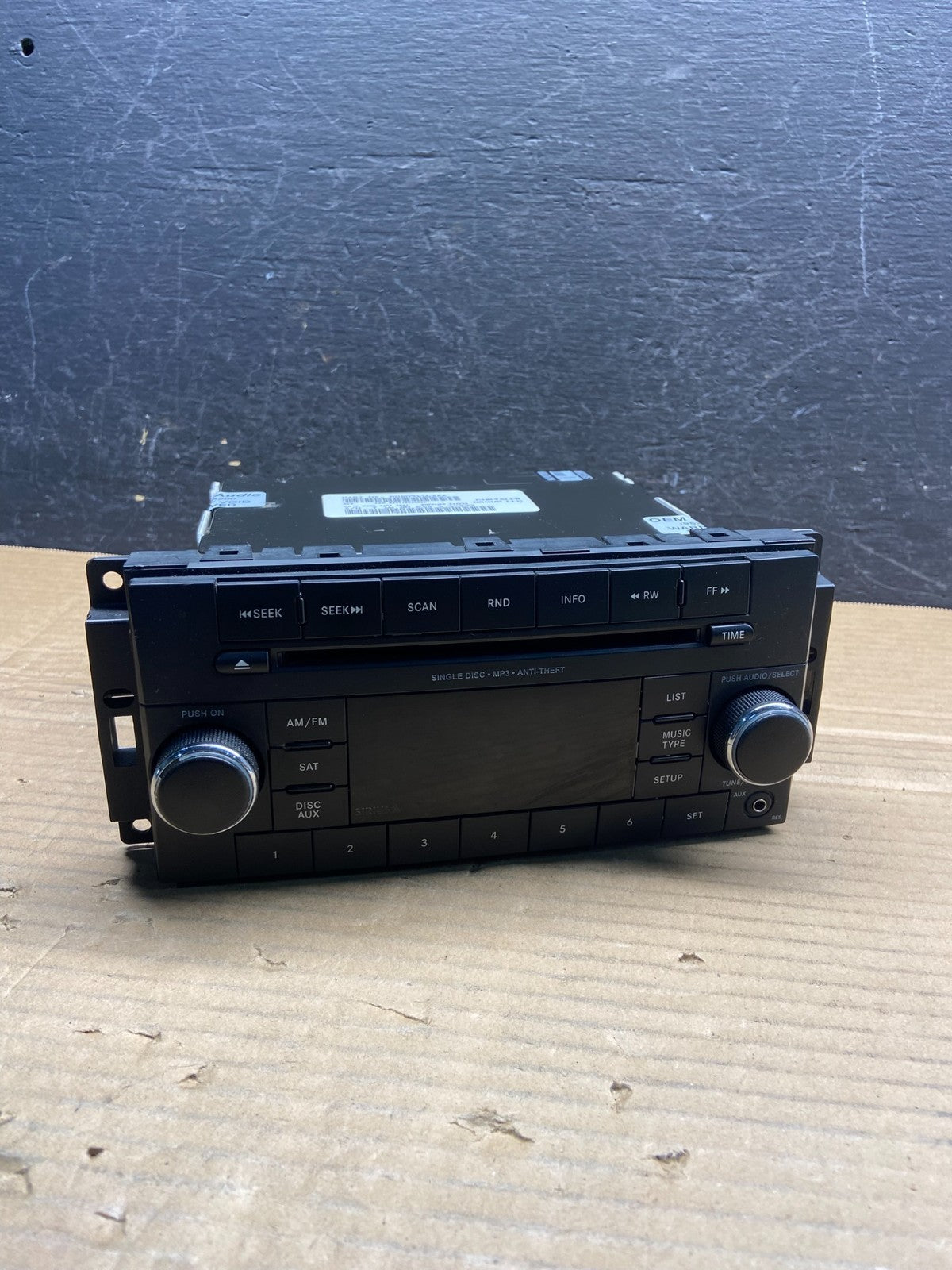 2007-2012 Chrysler Dodge Jeep Ram Radio CD MP3 AUX Receiver ae2558 DG0