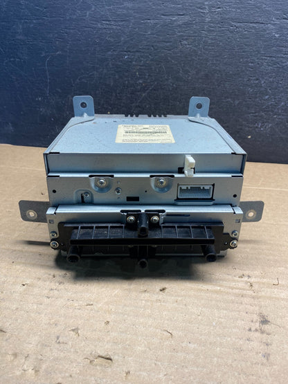 2006 Subaru Tribeca CD Player Radio Receiver Control AE8189 DG0