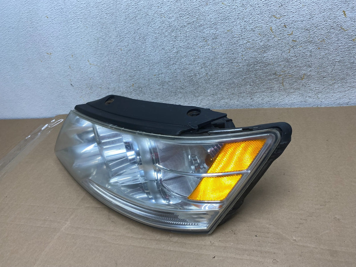 2009 - 2010 Hyundai Sonata Left Driver LH Side Headlight Halogen AH9330 DW1