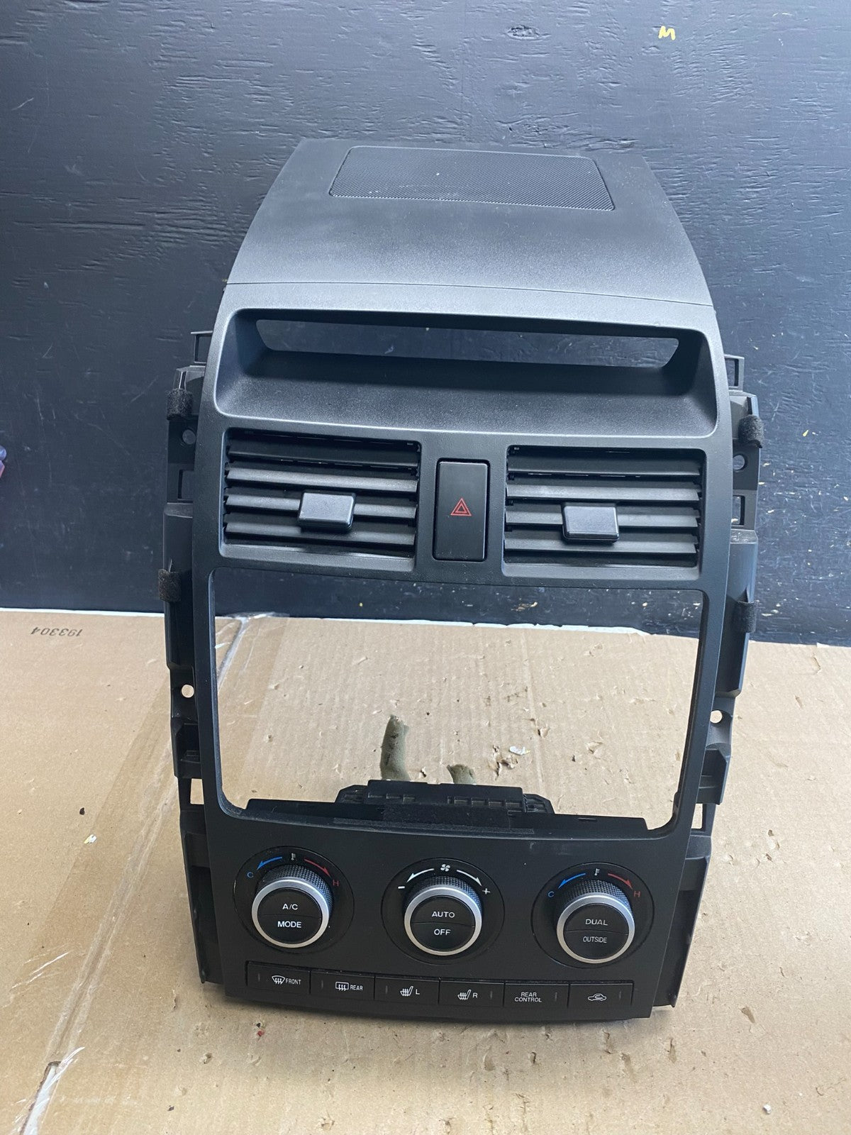 2007 - 2009 Mazda CX-9 Radio Dash Trim Bezel W/Vent AC Climate Control AB2157 DG0