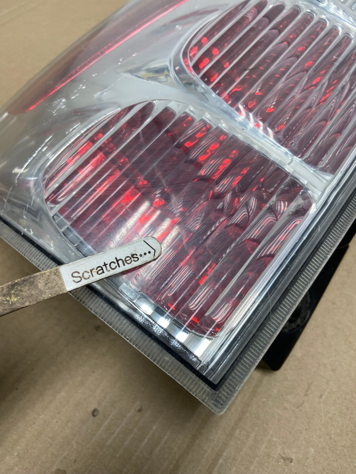 2005 to 2008 Chevrolet Equinox Right Passenger Rh Side Tail Light AE9438 LK3