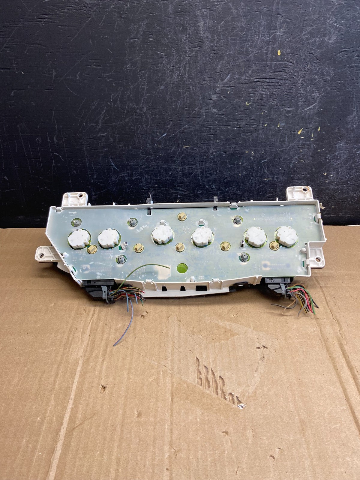 2006 Ford E350 Gauge Speedometer Cluster ad7078 DG5