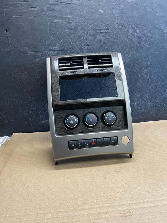 2008 to 2012 Jeep Liberty Dash Climate Temperature Control Radio Bezel ah1291 DG0