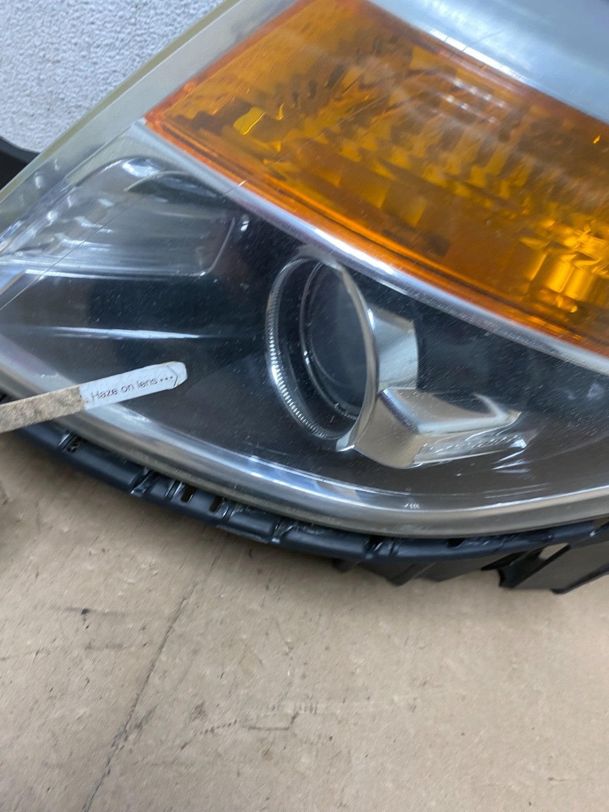 2011 to 2015 Ford Explorer Left Driver LH Halogen Headlight AG4663 DW5