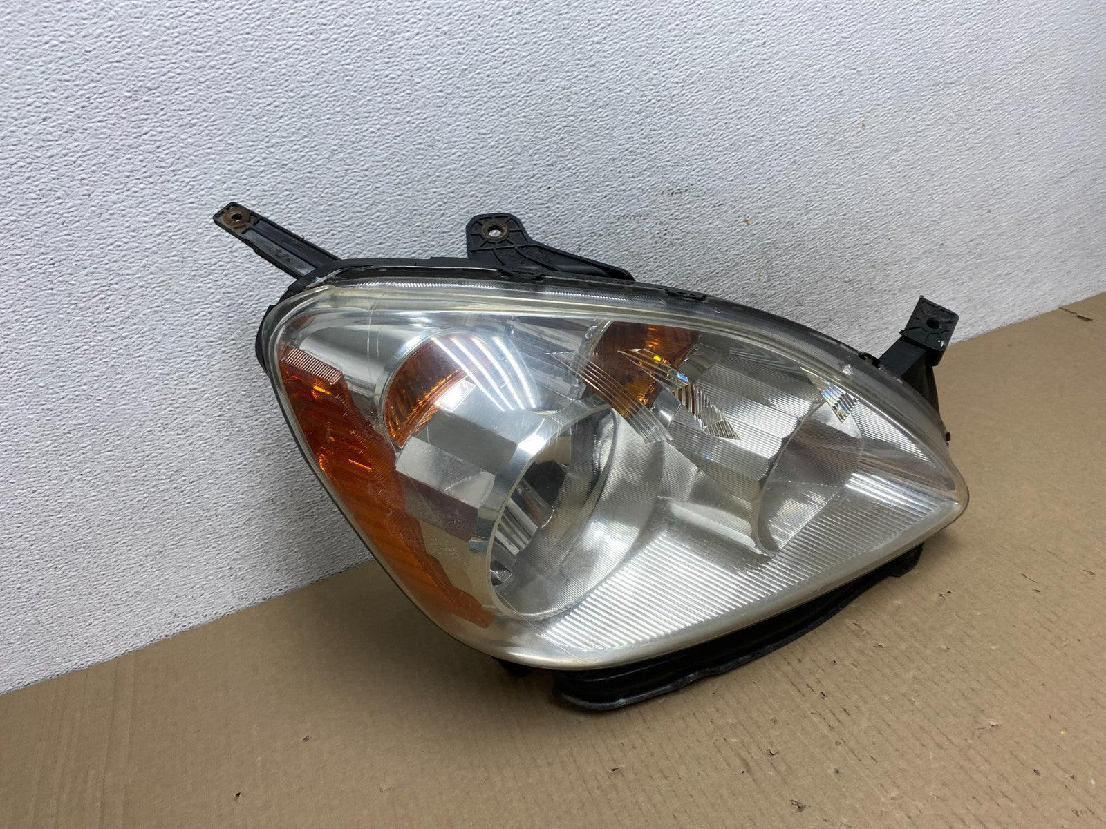 2005 -2006 Honda Crv Cr-v Halogen Headlight Right Passenger Rh AE9491 DW2