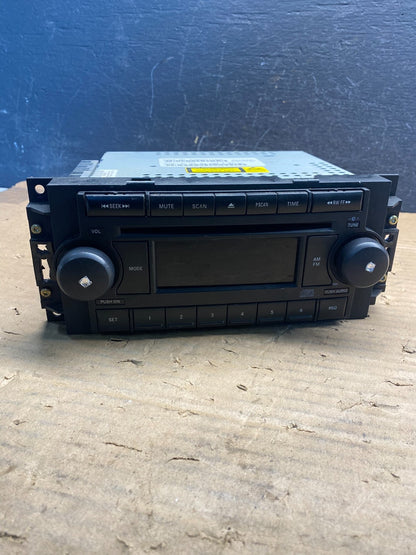 2005 2008 Jeep Dodge Chrysler Screen Display CD Player Satellite Radio ad9642 DG0