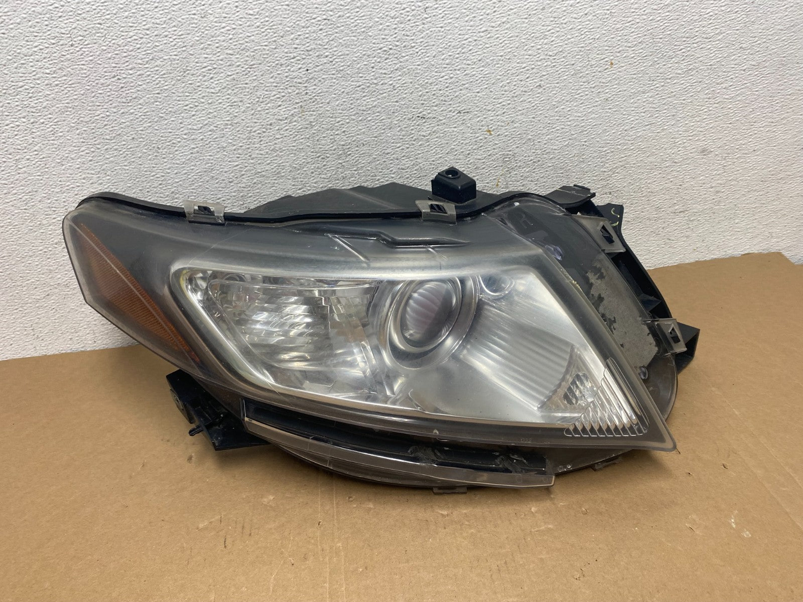 2010-2019 Lincoln Mkt Right Passenger Rh Side Headlight Xenon Hid AD7880 DW0