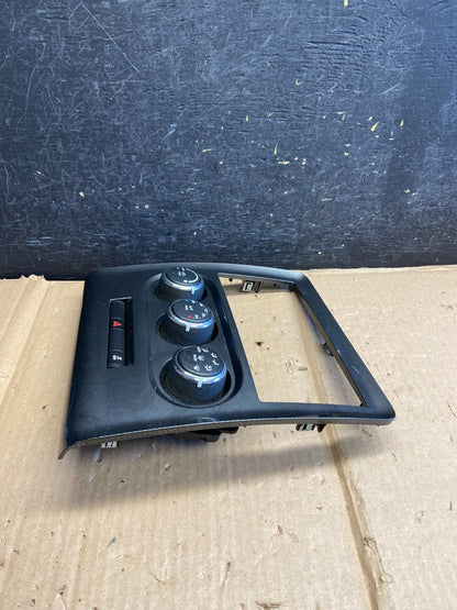 2011-2014 Dodge Challenger Dash Climate Control Heat Seats Radio Bezel AI2672 DG2