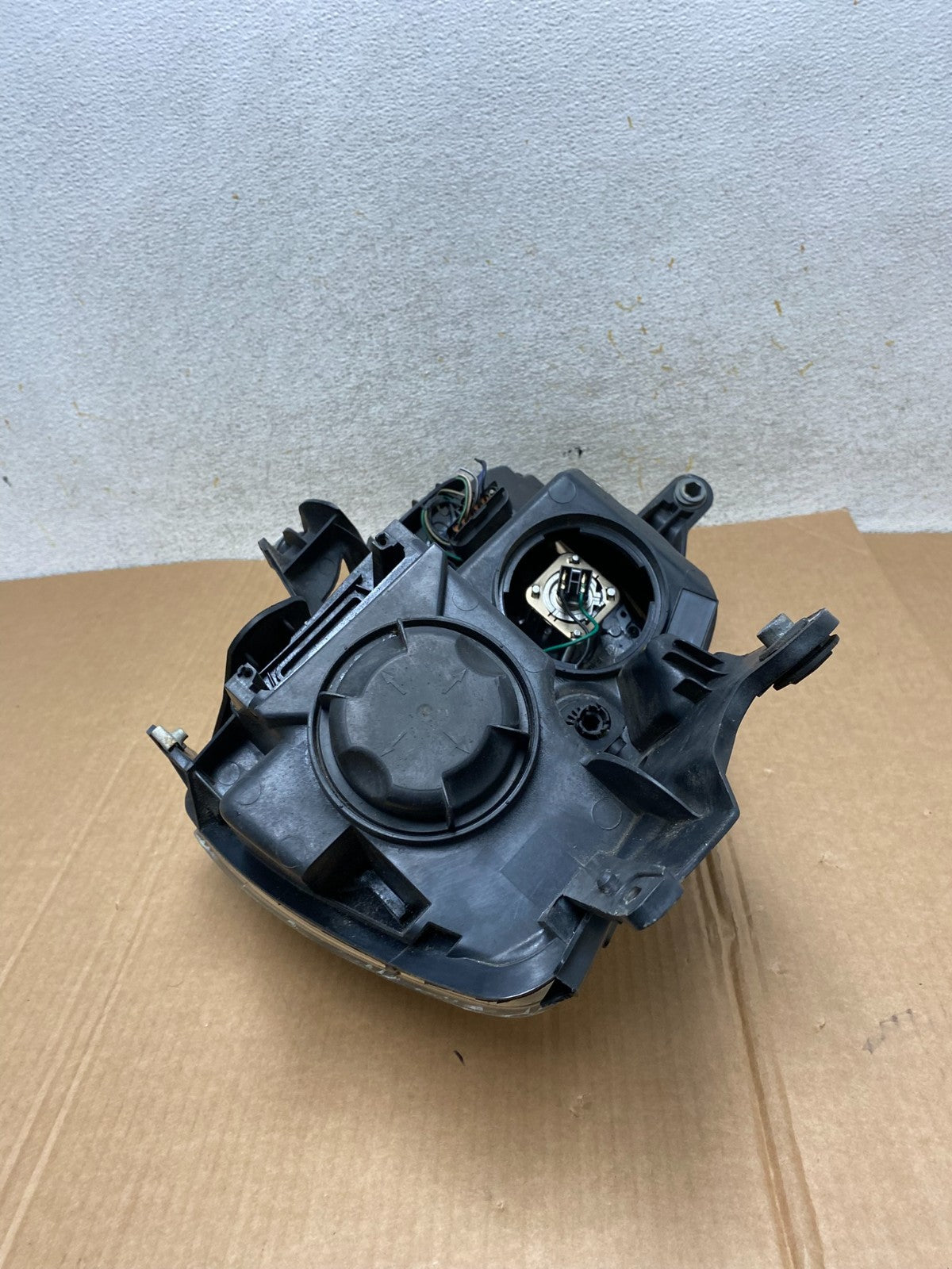2007-2012 Gmc Acadia Halogen Headlight Right Passenger Side AI3751 DW7