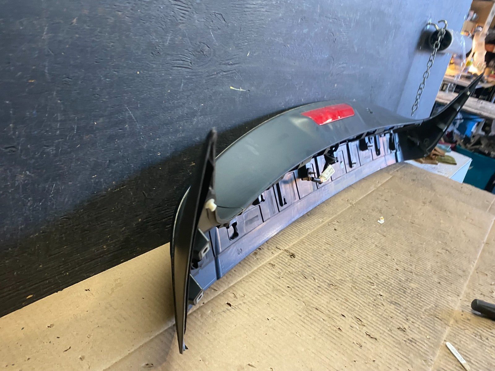 2013-2020 Nissan Pathfinder Rear Spoiler Wing Oem T6805 DG10