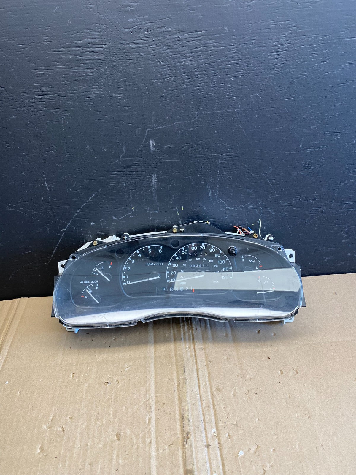 2000 2001 Ford Explorer Speedometer Cluster Gauge ab8832 DG0