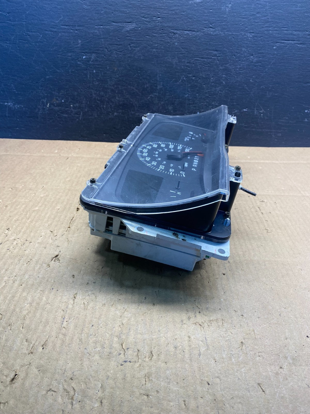 1998 to 2002 Lincoln Town Car Speedometer Gauge Cluster AD1644 DG1