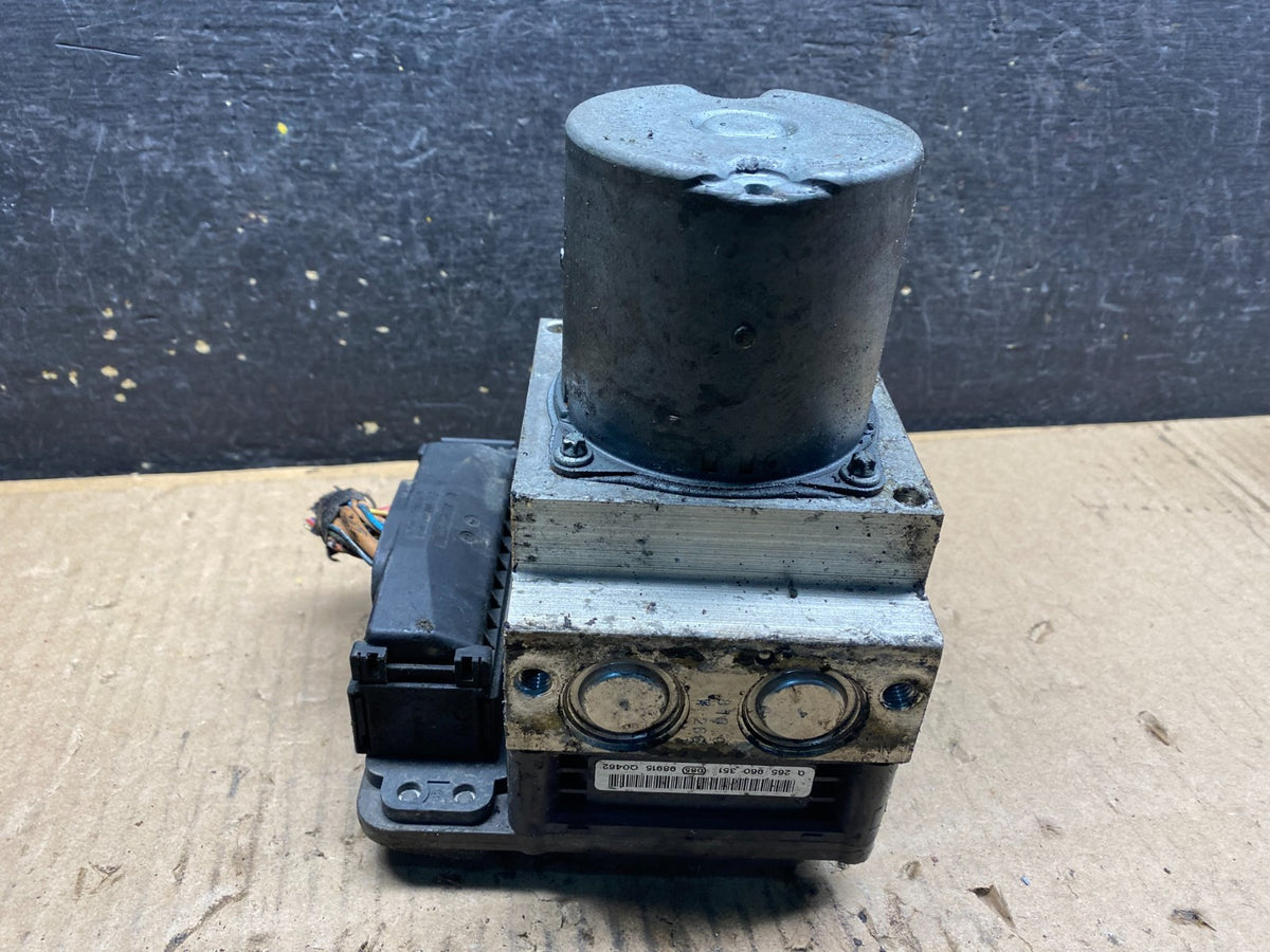 2007 to 2010 BMW X5 E70 ABS Anti-Lock Brake Pump 3451 6795778 V0773 DG2