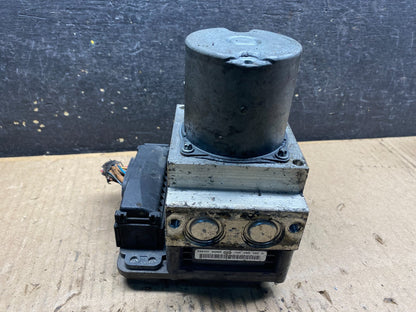 2007 to 2010 BMW X5 E70 ABS Anti-Lock Brake Pump 3451 6795778 V0773 DG2