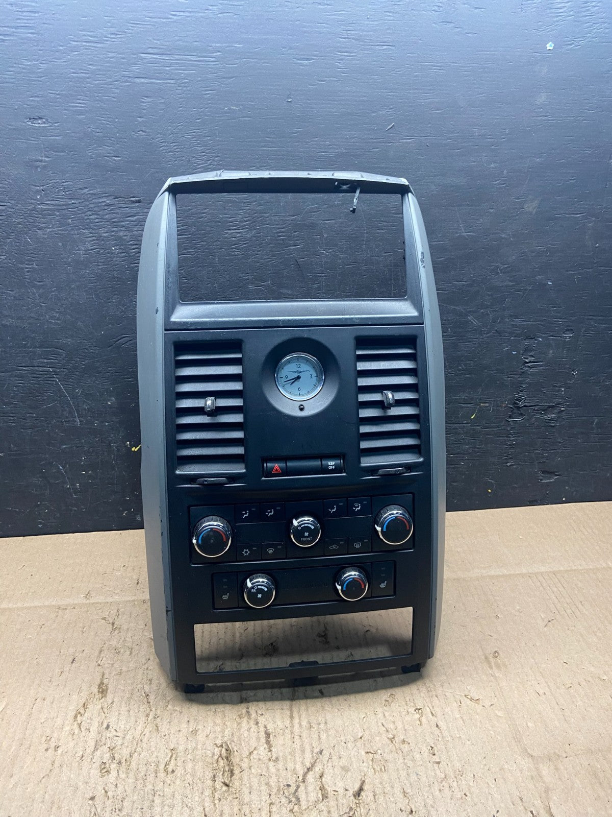2008-2010 Dodge Grand Caravan Radio Bezel Climate Control Heat AC Heater Q1029 D0