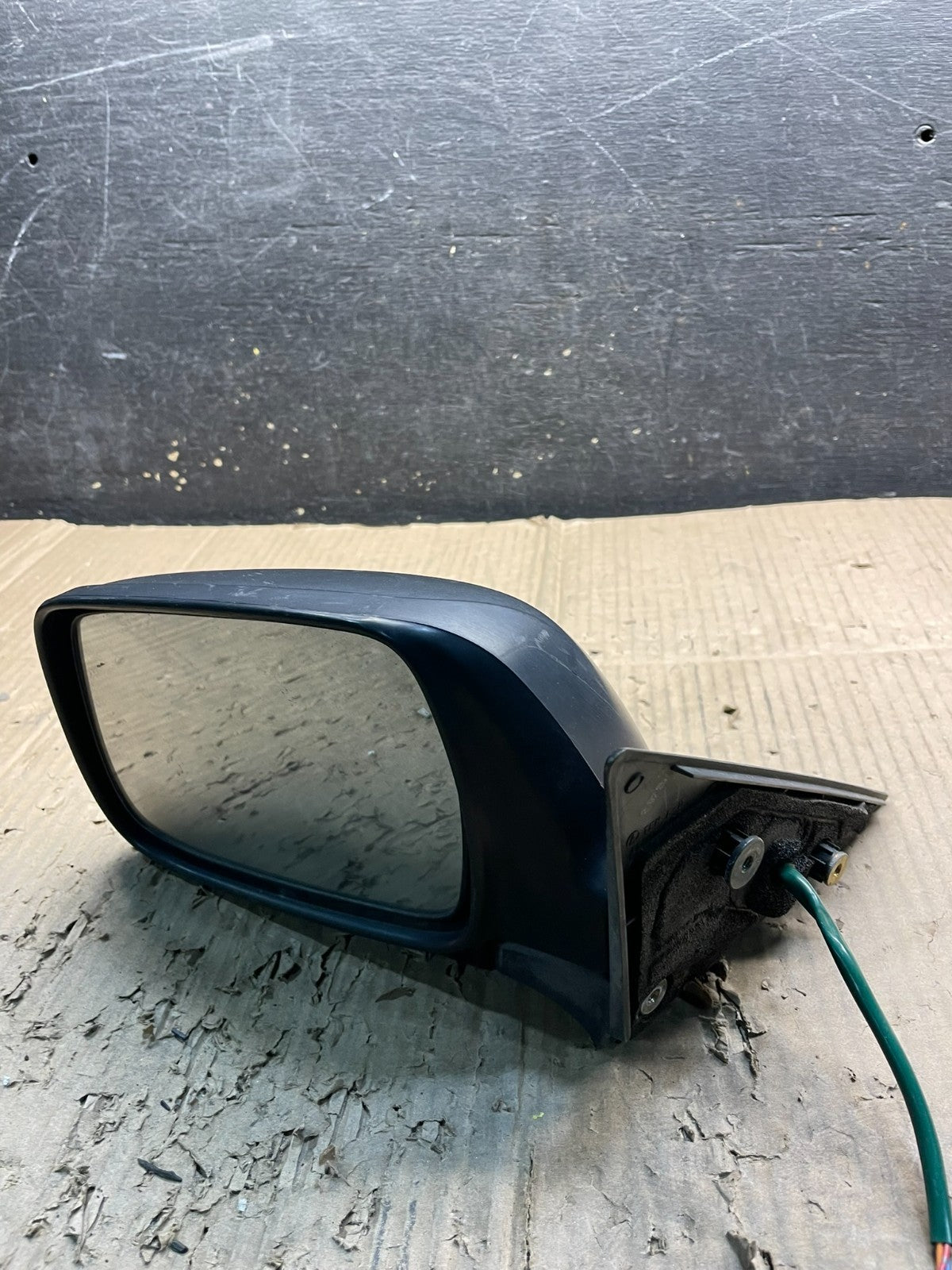 2000 to 2004 Subaru Legacy Outback Left Driver LH View Mirror Oem X4567 GD11