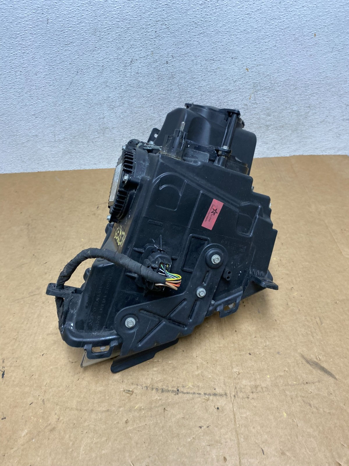 2008 to 2014 Cadillac CTS Right Passegner RH Side Xenon Headlight AE3275 DW7