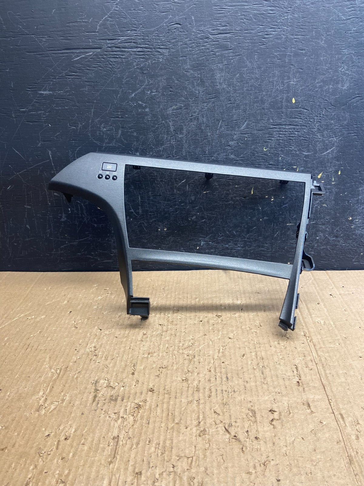 2010 to 2015 Toyota Prius Radio CD Player Screen Bezel Trim af1534 DG0