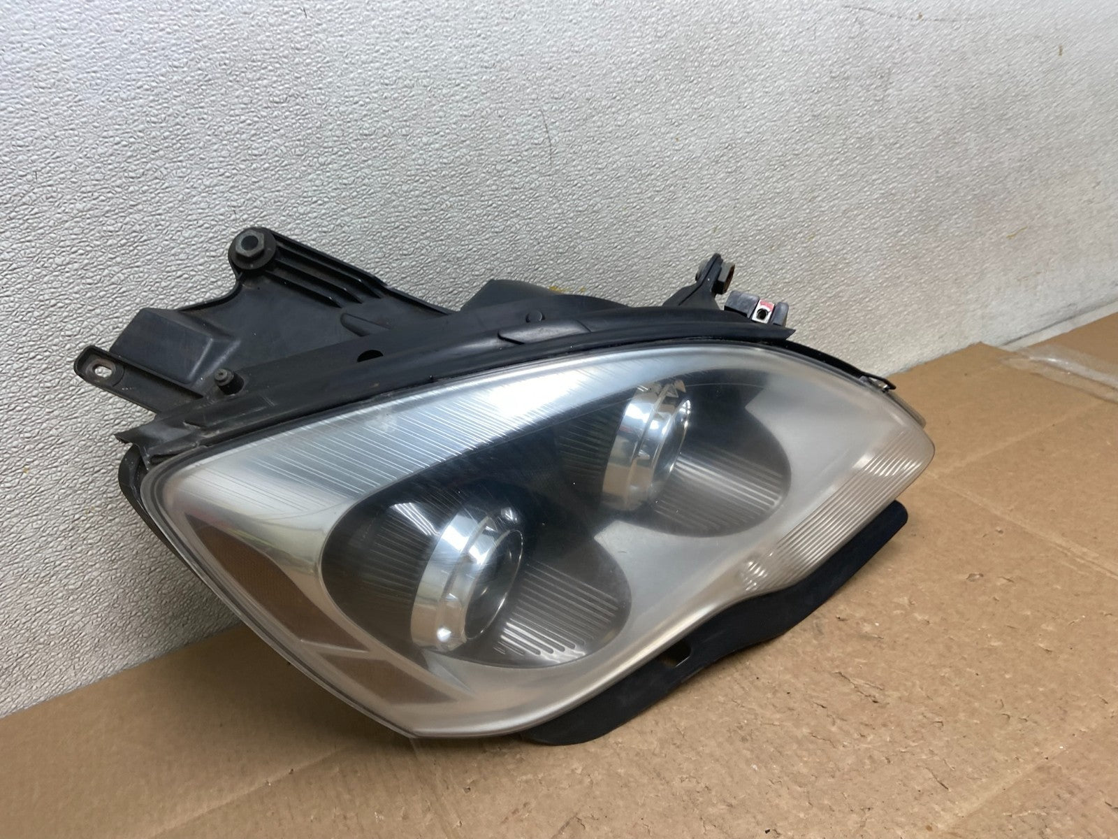2007-2012 Gmc Acadia Halogen Headlight Right Passenger Side Oem Y8758 DW2