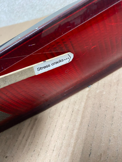 1997 1998 1999 Toyota Camry Tail Light Inner Left Driver LH Inner Oem J7909 DW5