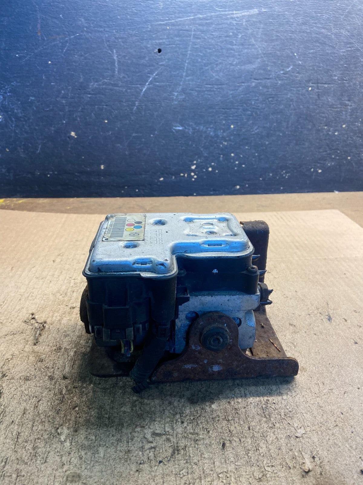 2005 - 2007 Chevrolet Silverado GMC Sierra ABS Anti-Lock Brake Module Z8902  DG1